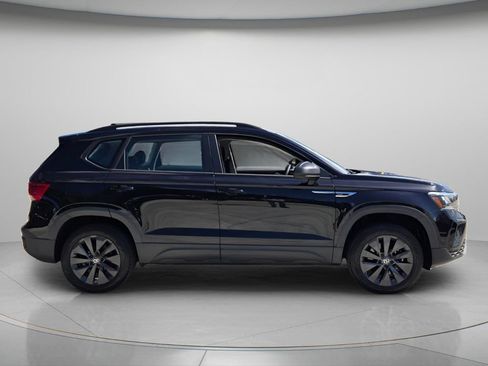 Certified 2024 Volkswagen Taos S FWD image 4