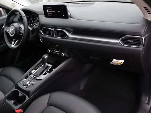 New 2025 MAZDA CX-5 AWD 2.5 S w/ Select Package image 10