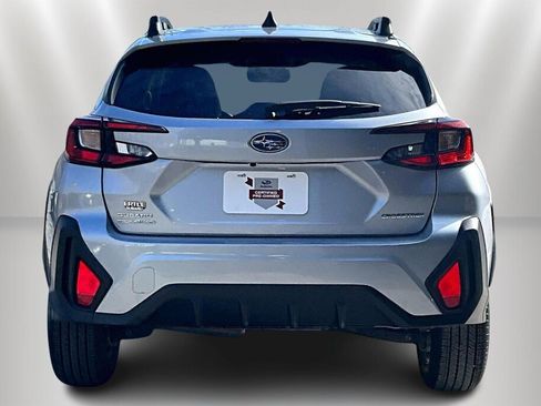 Certified 2025 Subaru Crosstrek 2.0i Premium image 6