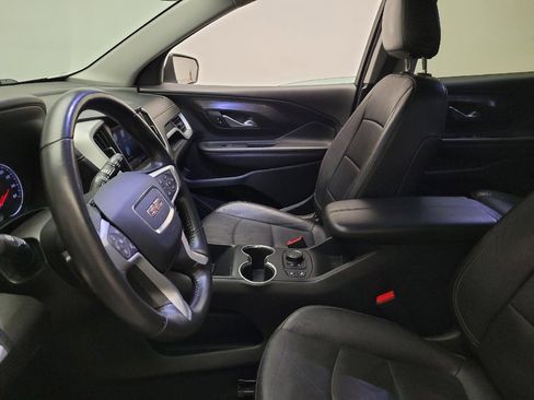 Used 2021 GMC Terrain SLT image 17