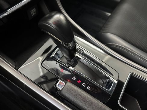 Used 2017 Honda Accord Sport image 15