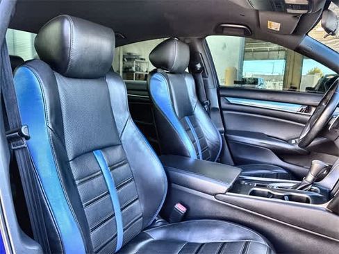 Used 2018 Honda Accord Sport image 22