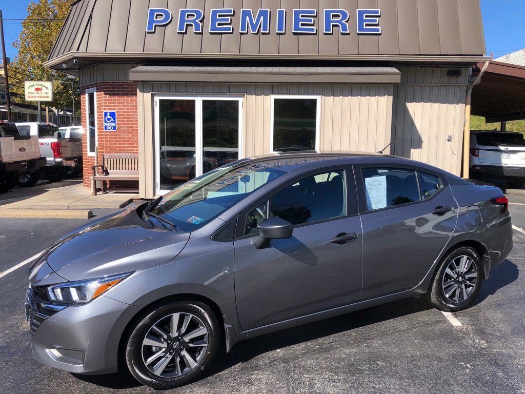 Used 2024 Nissan Versa S w/ S Plus Package FWD image 2