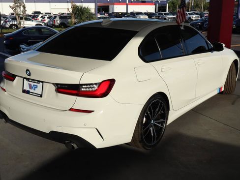 Used 2019 BMW 330i Sedan w/ M Sport Package image 5