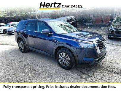 Used 2025 Nissan Pathfinder SV