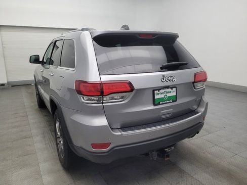 Used 2020 Jeep Grand Cherokee Limited w/ Luxury Group II RWD image 5