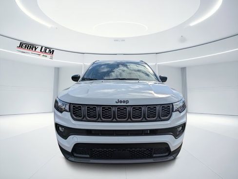 New 2026 Jeep Compass Latitude image 30