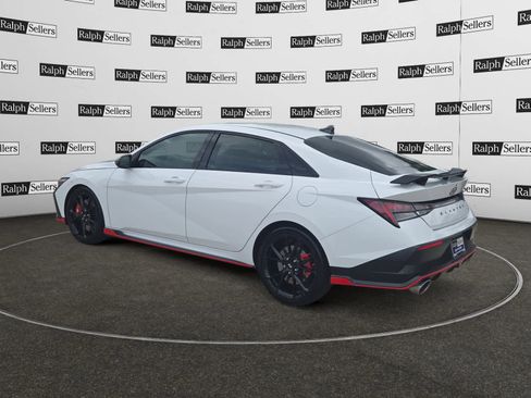 Certified 2025 Hyundai Elantra N FWD image 4