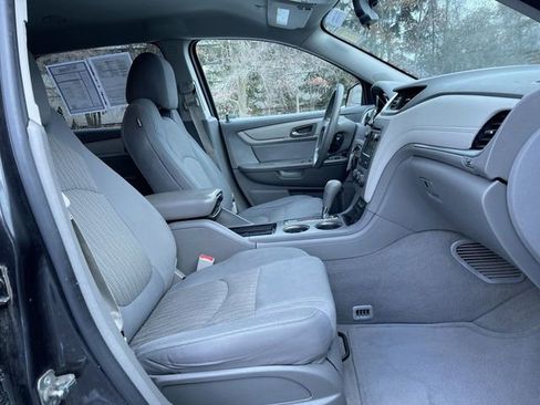 Used 2016 Chevrolet Traverse LS image 26