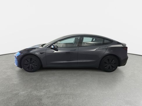 Used 2024 Tesla Model 3 Standard Range image 8