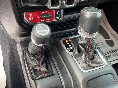 Used 2020 Jeep Gladiator Rubicon image 26