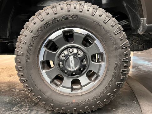 Used 2024 Ford F250 King Ranch w/ Tremor Off-Road Package AWD/4WD image 33