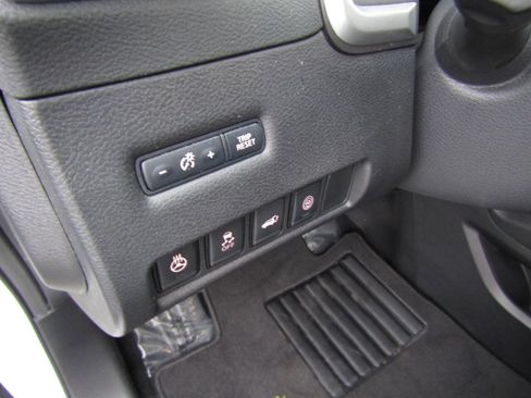 Used 2021 Nissan Murano SL image 17