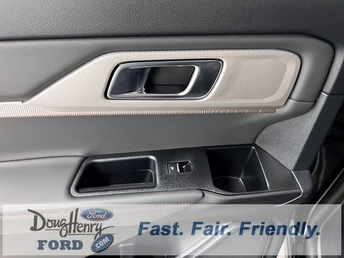 New 2026 Ford Explorer Active image 28