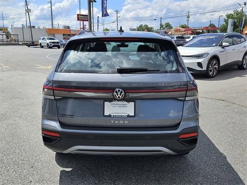 New 2025 Volkswagen Taos S image 10