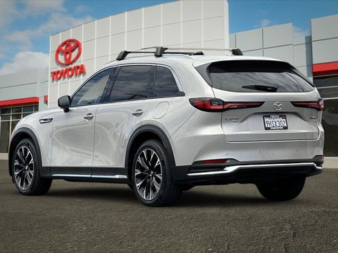 Used 2024 MAZDA CX-90 Plug-In Hybrid w/ Premium Pkg AWD/4WD image 5