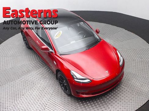 Used 2019 Tesla Model 3 Long Range AWD/4WD image 3
