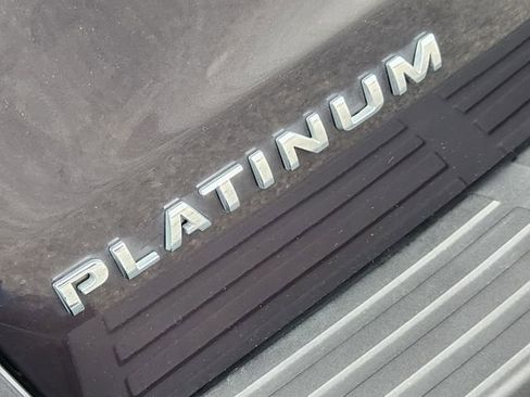 Used 2024 Ford Expedition Max Platinum image 9