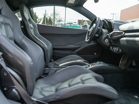 Used 2011 Ferrari 458 Italia Coupe image 59