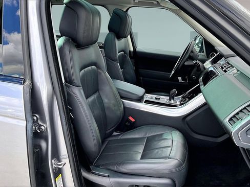 Used 2020 Land Rover Range Rover Sport HSE image 27