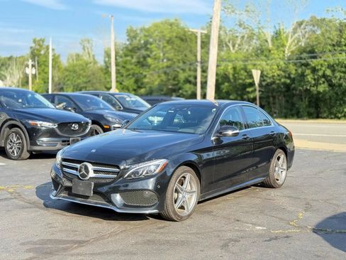 Used 2015 Mercedes-Benz C 300 4MATIC Sedan image 3
