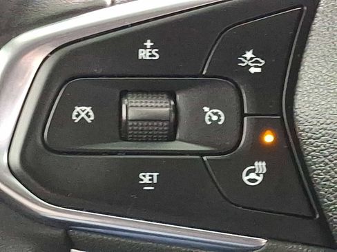 Certified 2024 Chevrolet Trax LT w/ Driver Confidence Package image 20