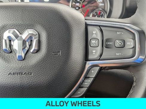 Used 2025 RAM 1500 Laramie image 20