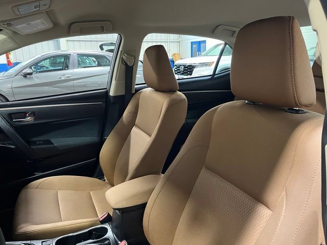 Used 2015 Toyota Corolla LE FWD image 24