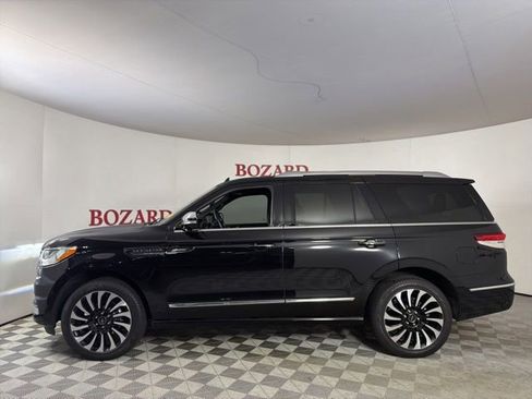Used 2022 Lincoln Navigator Black Label AWD/4WD image 5