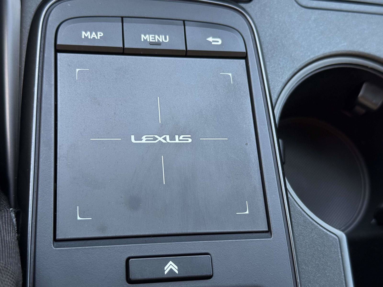 Used 2025 Lexus IS 500 RWD image 25