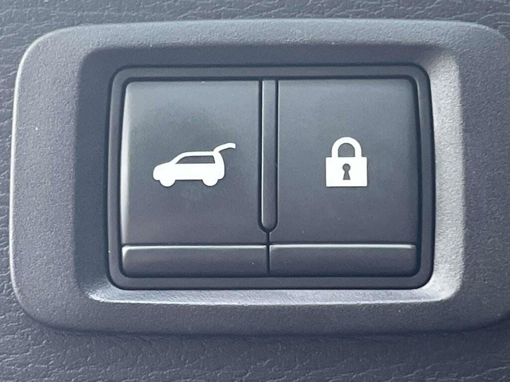 Used 2022 Mitsubishi Outlander SE AWD/4WD image 20