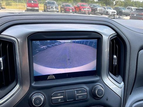 Used 2020 Chevrolet Silverado 1500 LT w/ Convenience Package AWD/4WD image 22