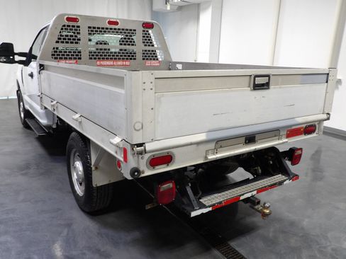 Used 2019 Ford F250 XL RWD image 6