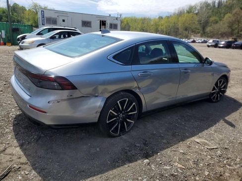 Used 2024 Honda Accord Touring image 5