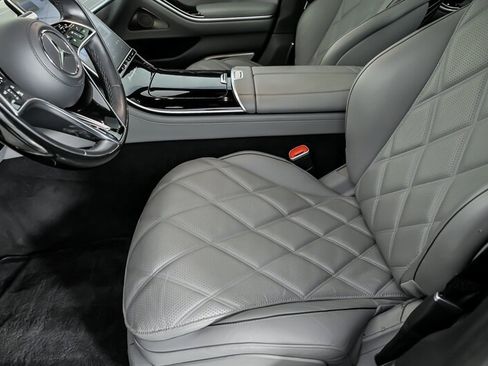 Used 2024 Mercedes-Benz Maybach S 680 4MATIC image 23