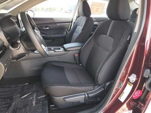 Certified 2025 Nissan Sentra SV FWD image 13