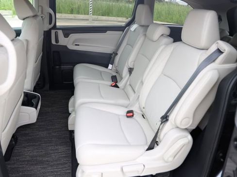 New 2026 Honda Odyssey EX-L image 14