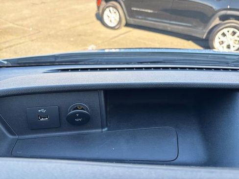 Used 2021 Ford Transit 350 XL image 19