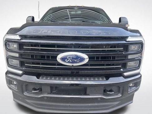 Used 2026 Ford F350 Platinum w/ FX4 Off-Road Package AWD/4WD image 7