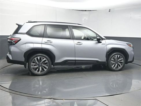 New 2025 Subaru Forester Touring image 8