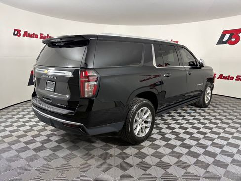 Used 2022 Chevrolet Suburban Premier image 6