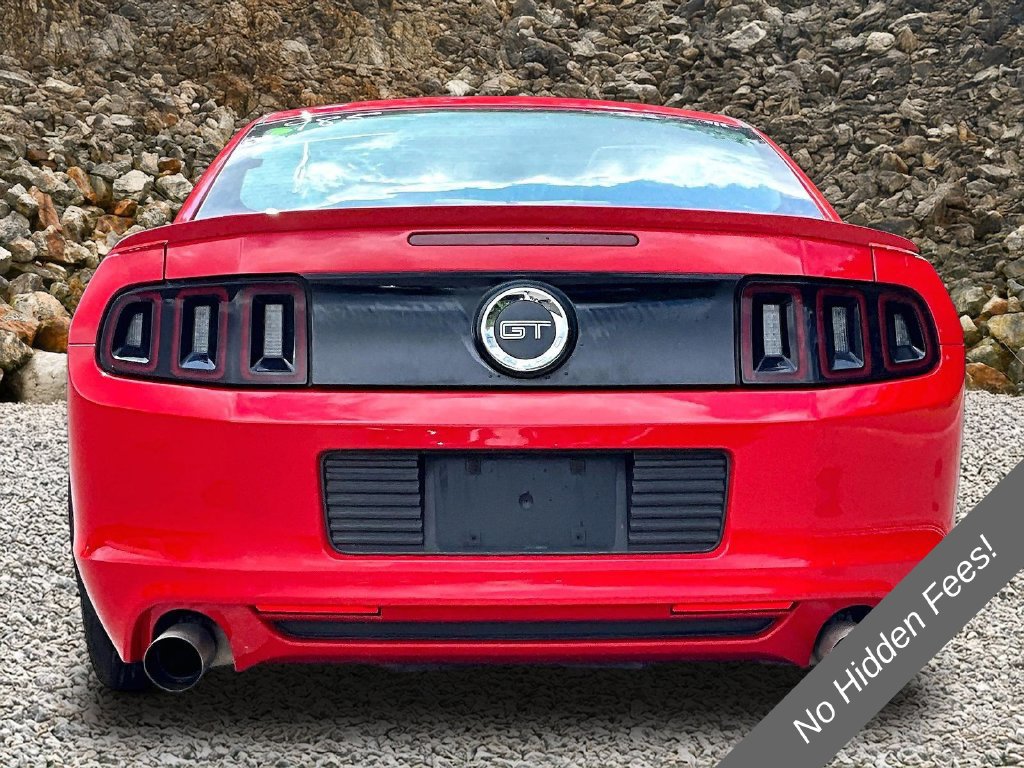 Used 2014 Ford Mustang GT RWD image 4