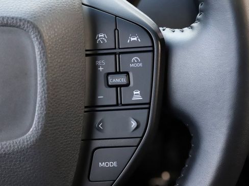 Certified 2023 Toyota Prius LE image 22