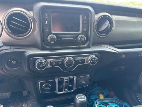 Used 2020 Jeep Wrangler Unlimited Sport S AWD/4WD image 14