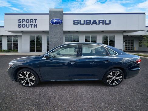 Used 2020 Volkswagen Passat 2.0T SEL image 7