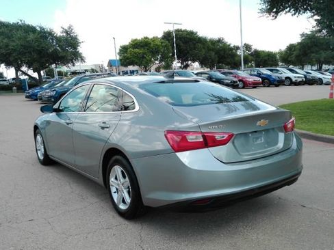 Used 2023 Chevrolet Malibu LS FWD image 11