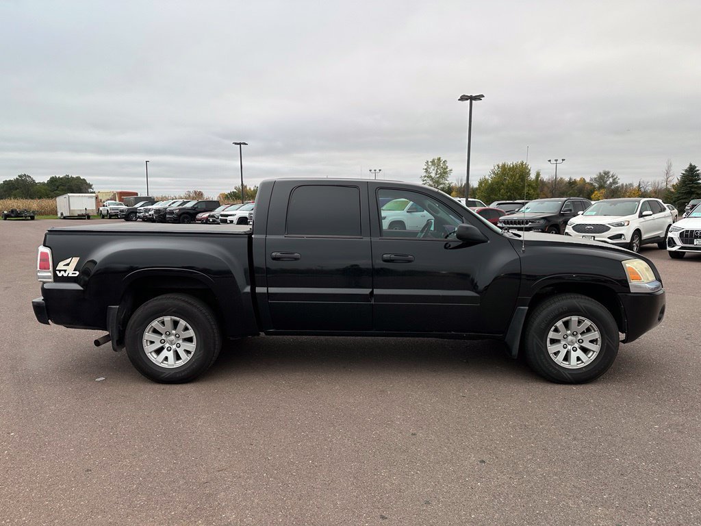 Used 2006 Mitsubishi Raider LS AWD/4WD image 31
