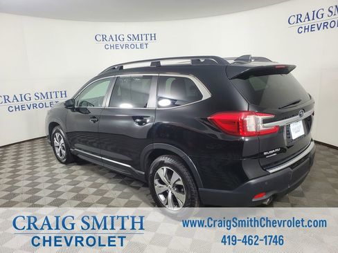 Used 2024 Subaru Ascent Premium w/ Convenience Package AWD/4WD image 3