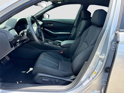Certified 2025 Honda Accord Sport image 23