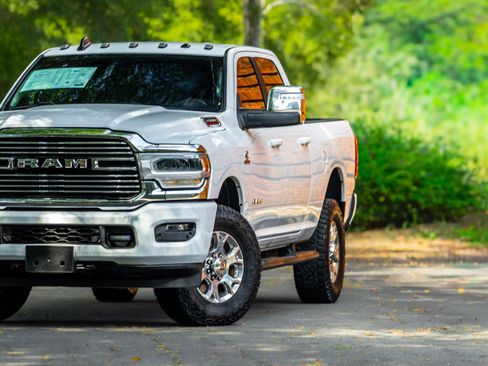 Used 2023 RAM 2500 Laramie AWD/4WD image 28